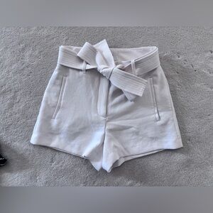 Last Chance Aritzia Wilfred Tie Front Short In Light Birch Size 0 XS